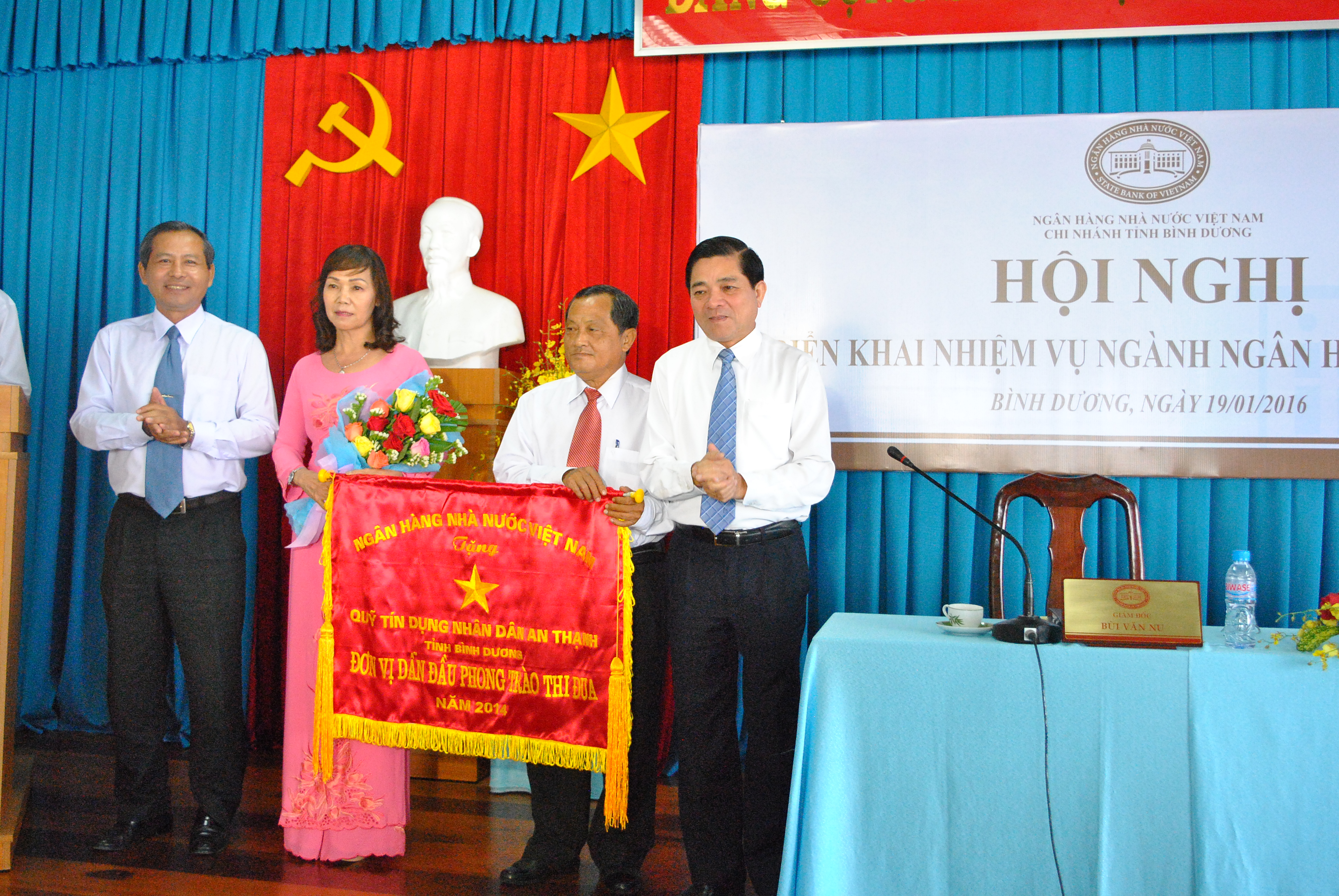 Ông Trần Thanh Liêm Phó chủ tịch UBND tỉnh tích cực đẩy mạnh tăng trưởng tín dụng nhưng vẫn đảm bảo các quy định của chính phủ ngành